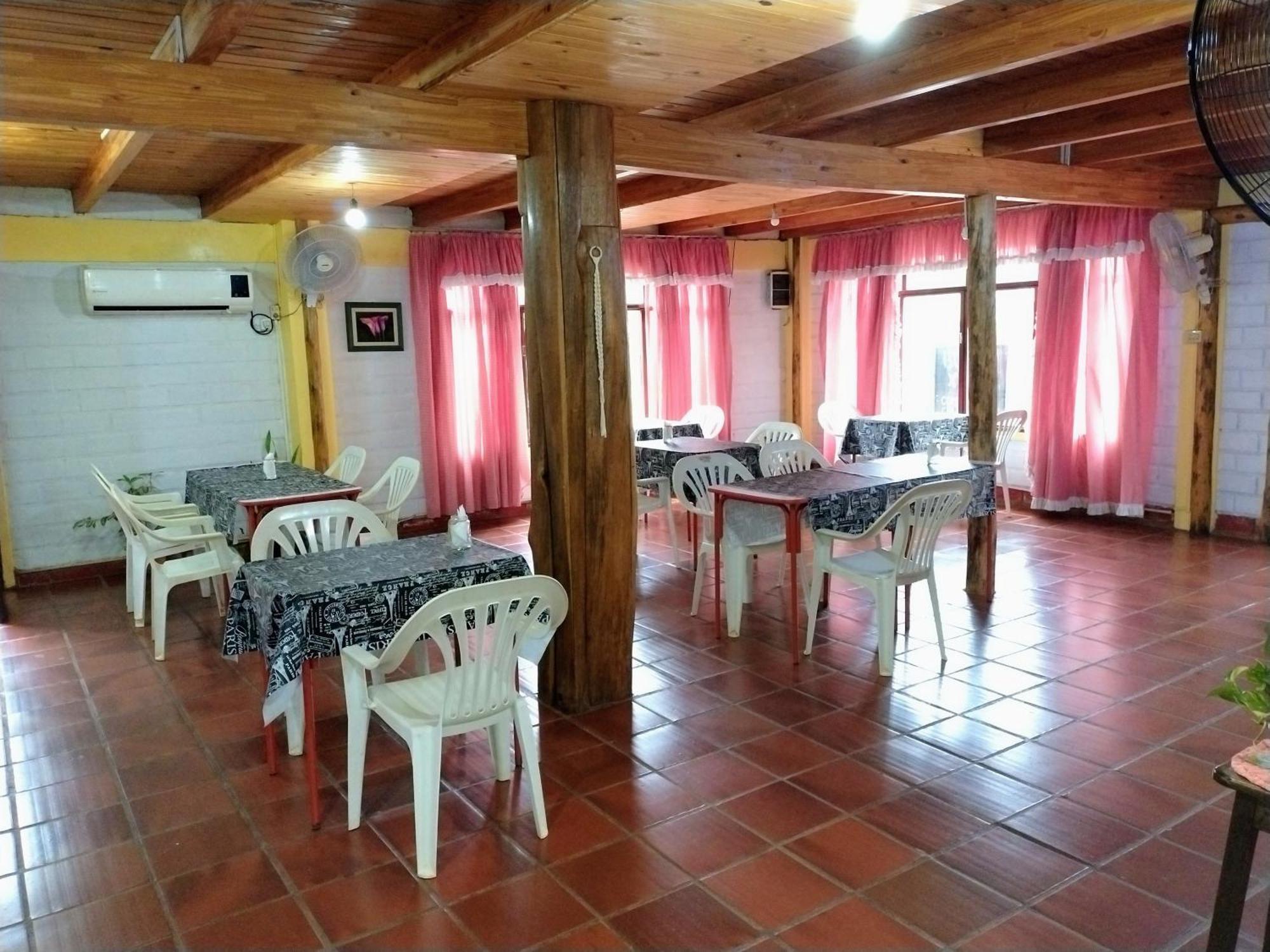 Hotel La Casona à Puerto Iguazú Extérieur photo